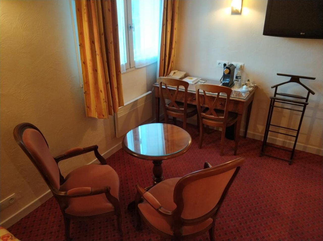 Hotel Logis Calisola Besancon - Soiree Etape 3*