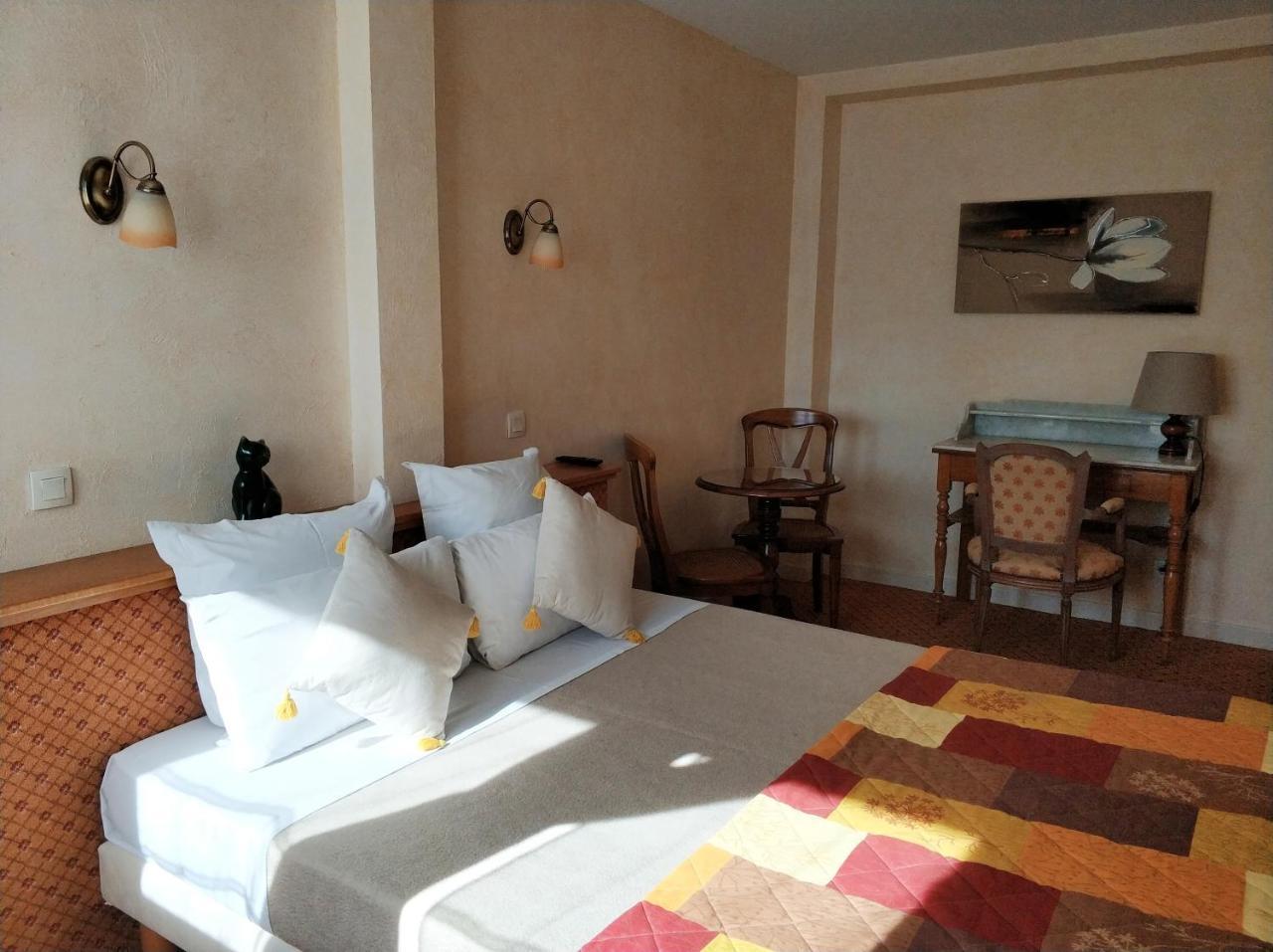 Hotel Logis Calisola Besancon - Soiree Etape